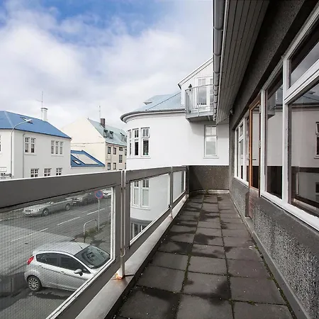 Apartment Reykjavik Central Apartments *